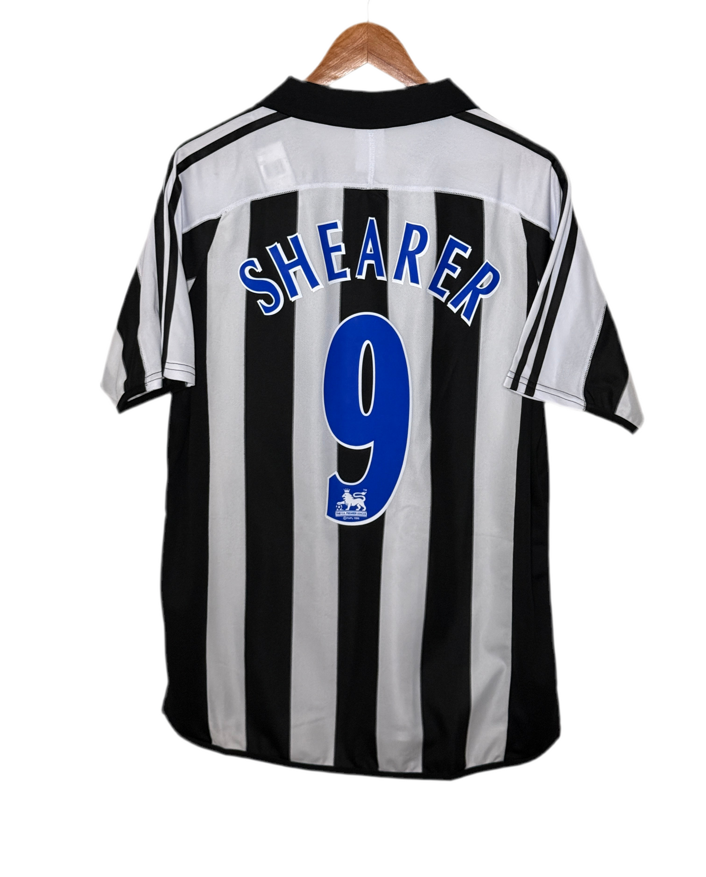 Newcastle Home 2003 - 2005 - Alan Shearer 9