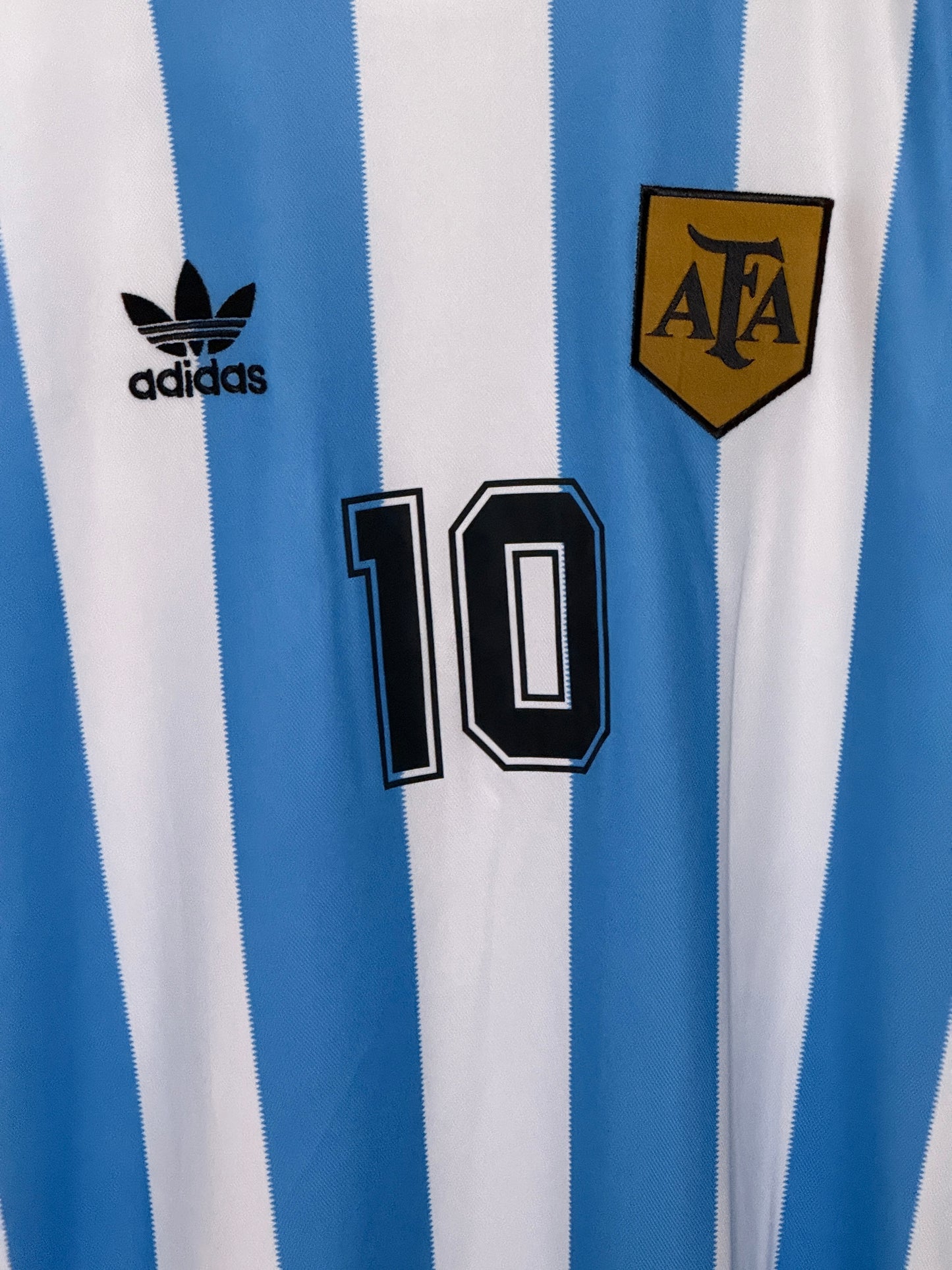 Argentina Home 1978 - Mario Kempes 10